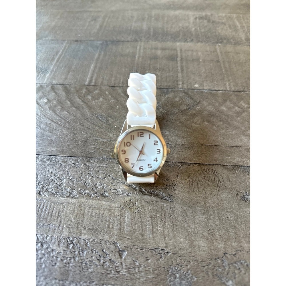Women's Quartz Wristwatch Silicone White Band